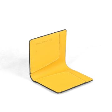 COMPACT WALLET