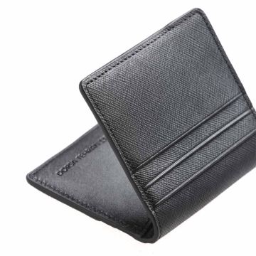 COMPACT WALLET