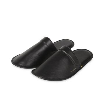 INDOOR SLIPPERS